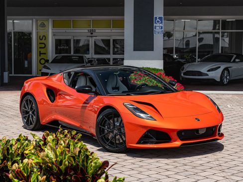New 2026 Lotus Emira SE RWD image 4