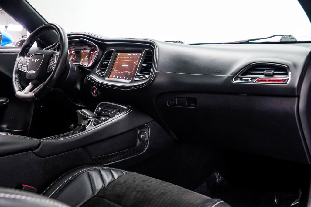 Used 2023 Dodge Challenger SRT Hellcat RWD image 21
