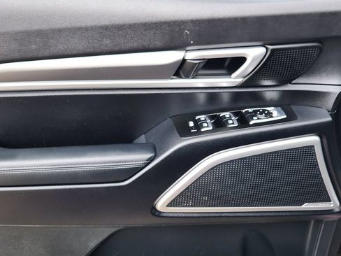 Certified 2022 Kia Telluride LX FWD image 22