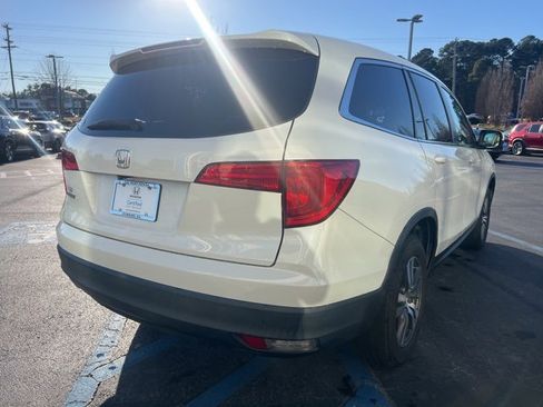 Certified 2017 Honda Pilot EX-L image 6