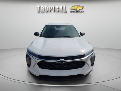 New 2026 Chevrolet Trax LS FWD image 8