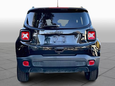 Used 2021 Jeep Renegade Sport image 5