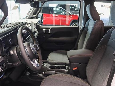 New 2024 Jeep Wrangler Unlimited Sahara image 44