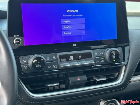 Certified 2025 Toyota Grand Highlander AWD image 27