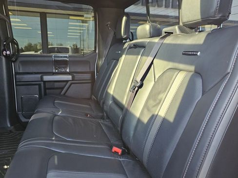 Used 2022 Ford F350 Platinum w/ FX4 Off-Road Package AWD/4WD image 14