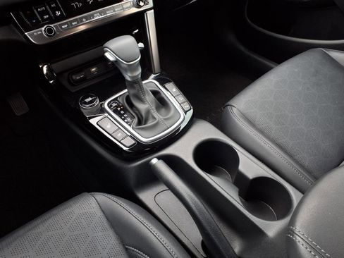 Used 2025 Kia Seltos EX image 16