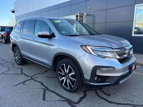 Used 2022 Honda Pilot Touring image 7