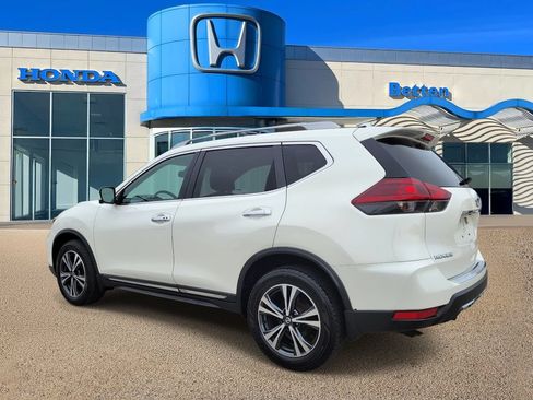 Used 2018 Nissan Rogue SL w/ Premium Package AWD/4WD image 3