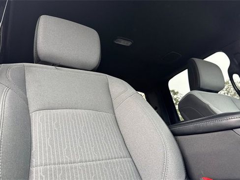 Used 2024 RAM 2500 Big Horn w/ Bed Utility Group image 20