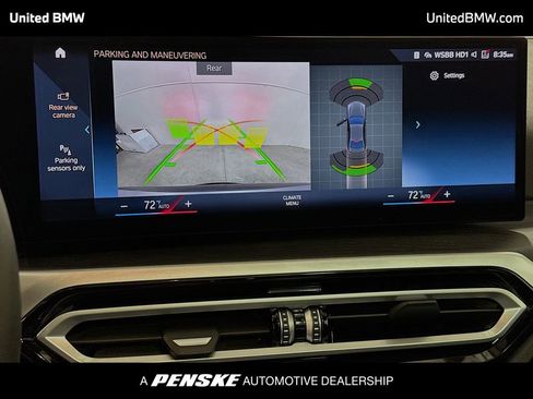 Used 2023 BMW 330i Sedan w/ M Sport Package RWD image 9