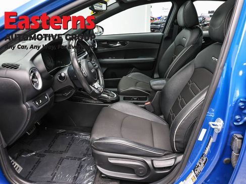 Used 2023 Kia Forte GT-Line w/ GT-Line Premium Package FWD image 14