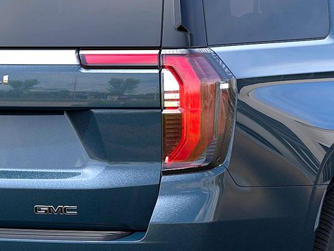 New 2026 GMC Yukon XL Denali AWD/4WD image 11