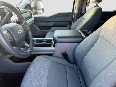 Used 2024 Ford F350 XLT image 19