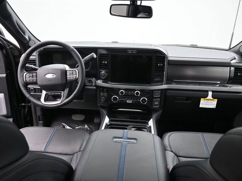 New 2026 Ford F250 Platinum w/ FX4 Off-Road Package image 28