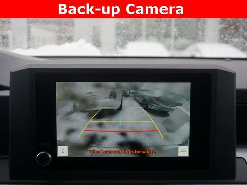 Used 2025 Toyota Tacoma SR5 image 6