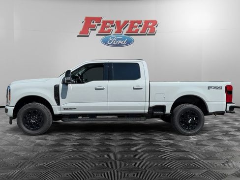 New 2026 Ford F250 Lariat w/ Black Appearance Package AWD/4WD image 2