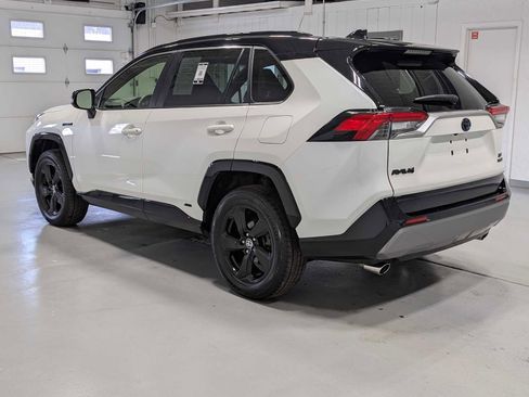 Used 2021 Toyota RAV4 XSE image 10