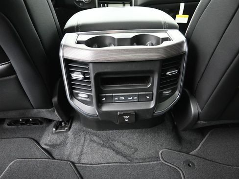 New 2026 RAM 1500 Laramie AWD/4WD image 26