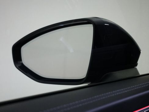 Used 2023 Audi S6 Prestige w/ Prestige Package image 17