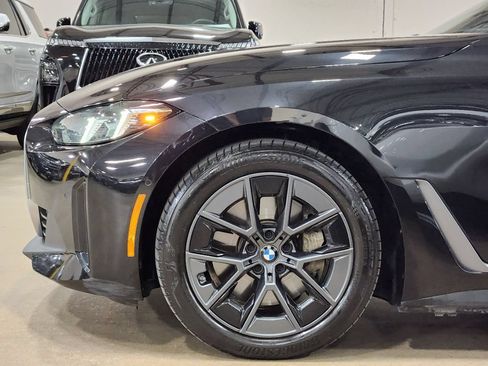 Used 2025 BMW i4 eDrive40 w/ Premium Package RWD image 5