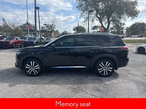 Certified 2025 Nissan Pathfinder Platinum image 9