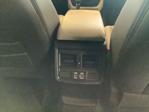Certified 2026 Subaru Forester Premium AWD/4WD image 14