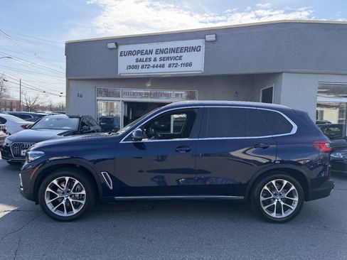 Used 2020 BMW X5 xDrive40i w/ Premium Package image 4