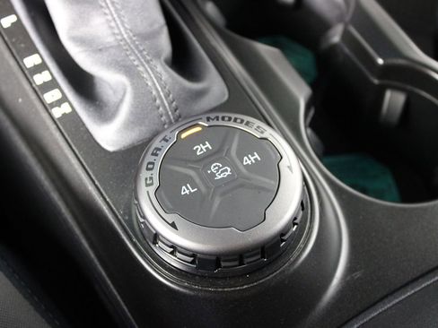 Used 2022 Ford Bronco Outer Banks image 24