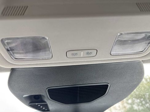 Used 2023 Ford Escape Active image 31