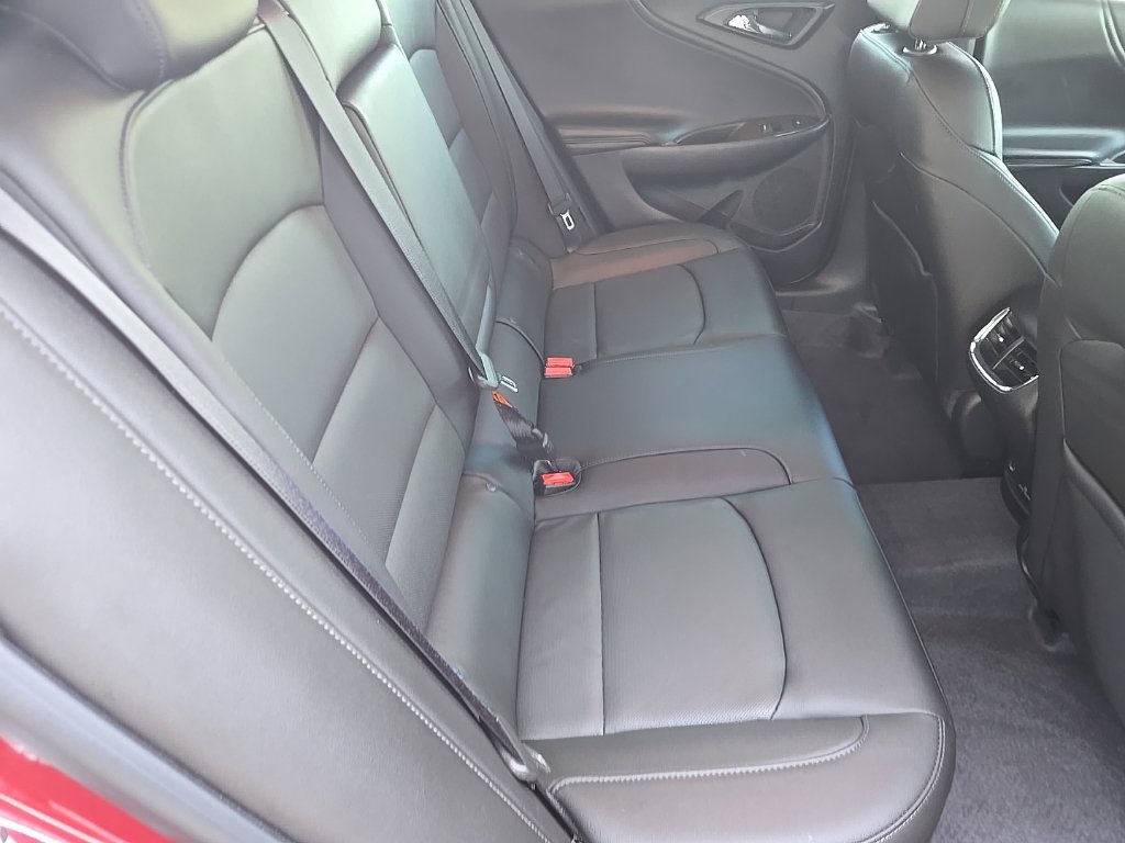 Used 2019 Chevrolet Malibu Premier w/ Sun and Wheel Package FWD image 33