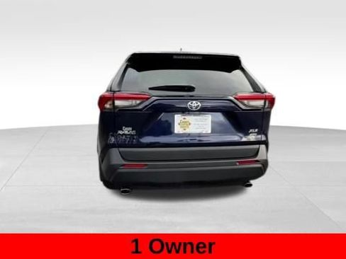 Used 2025 Toyota RAV4 XLE image 6
