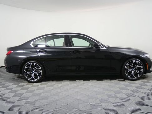 Used 2025 BMW 330i Sedan RWD image 2