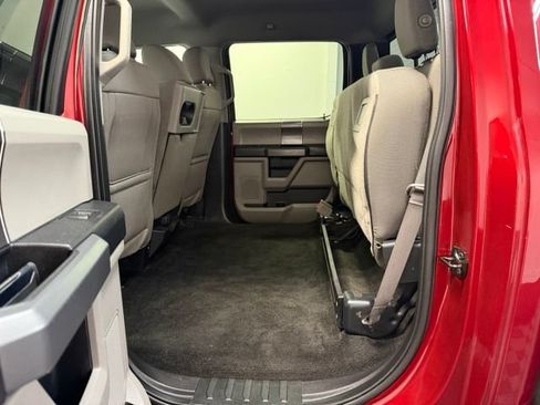 Used 2018 Ford F150 XLT w/ Equipment Group 302A Luxury AWD/4WD image 36