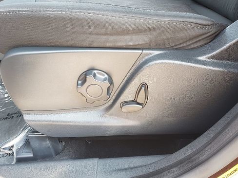 Certified 2020 Ford EcoSport SE FWD image 21