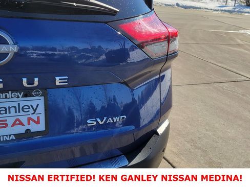 Certified 2023 Nissan Rogue SV image 15