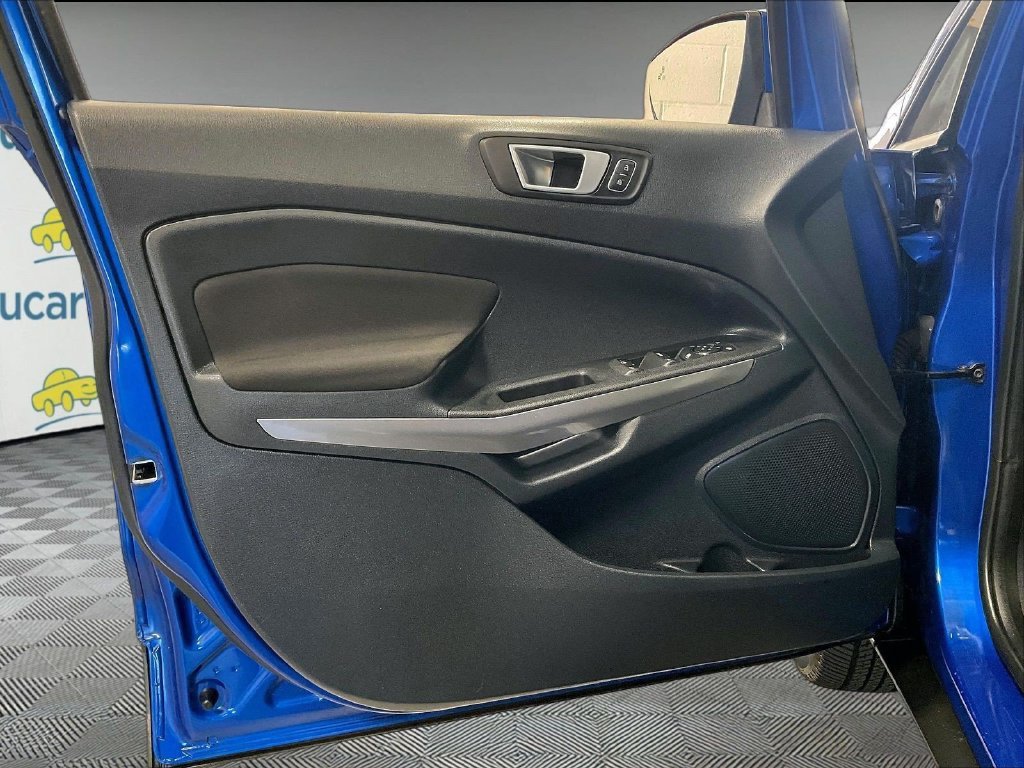 Used 2018 Ford EcoSport SE w/ SE Convenience Package FWD image 9