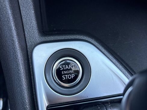 Used 2024 Nissan Sentra SV FWD image 23