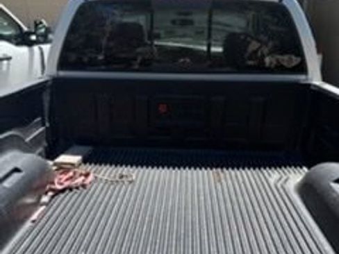 Used 2002 Dodge Ram 1500 Truck 4x4 Quad Cab image 2