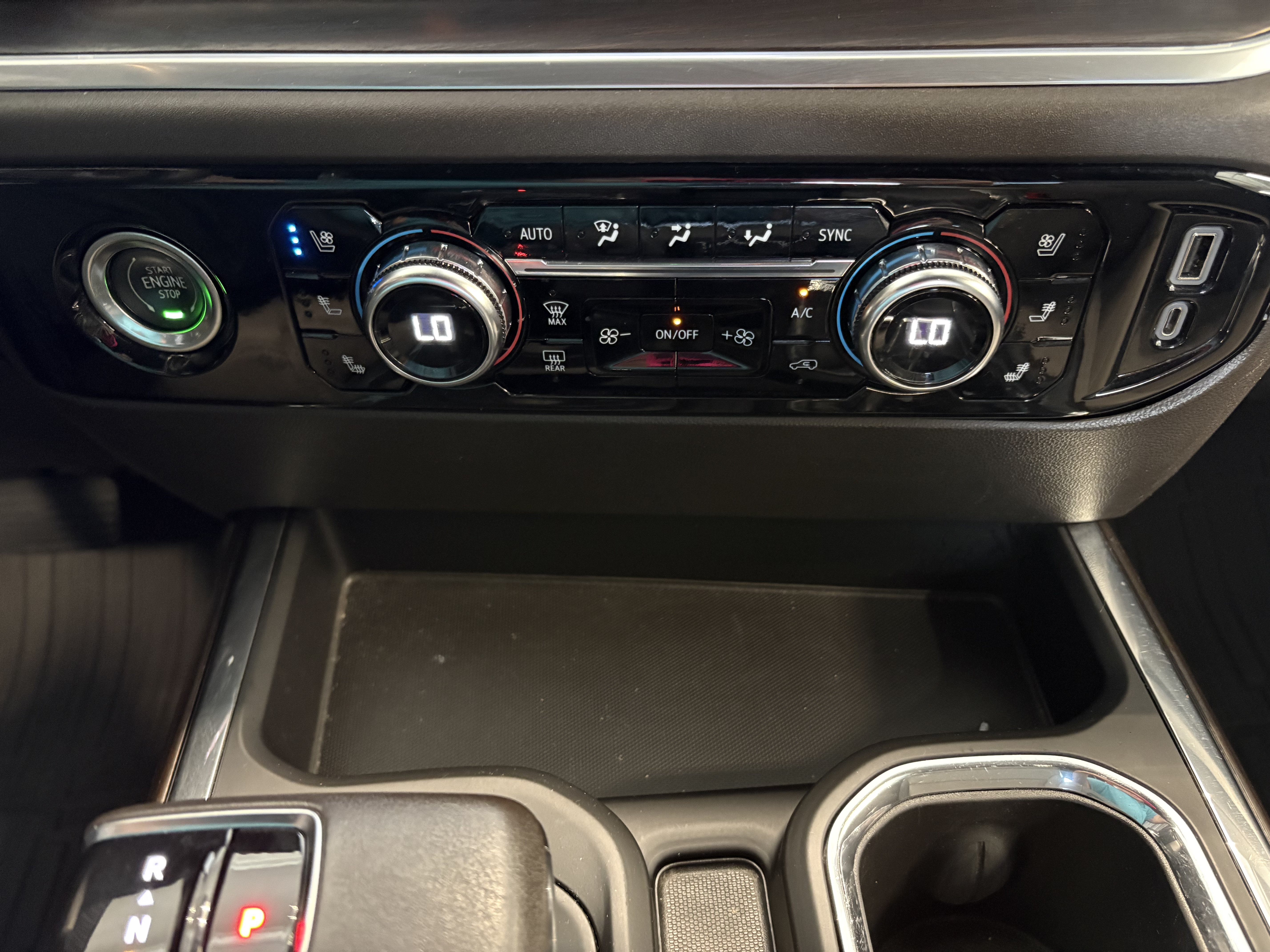 Used 2022 GMC Sierra 1500 SLT w/ SLT Convenience Package AWD/4WD image 20