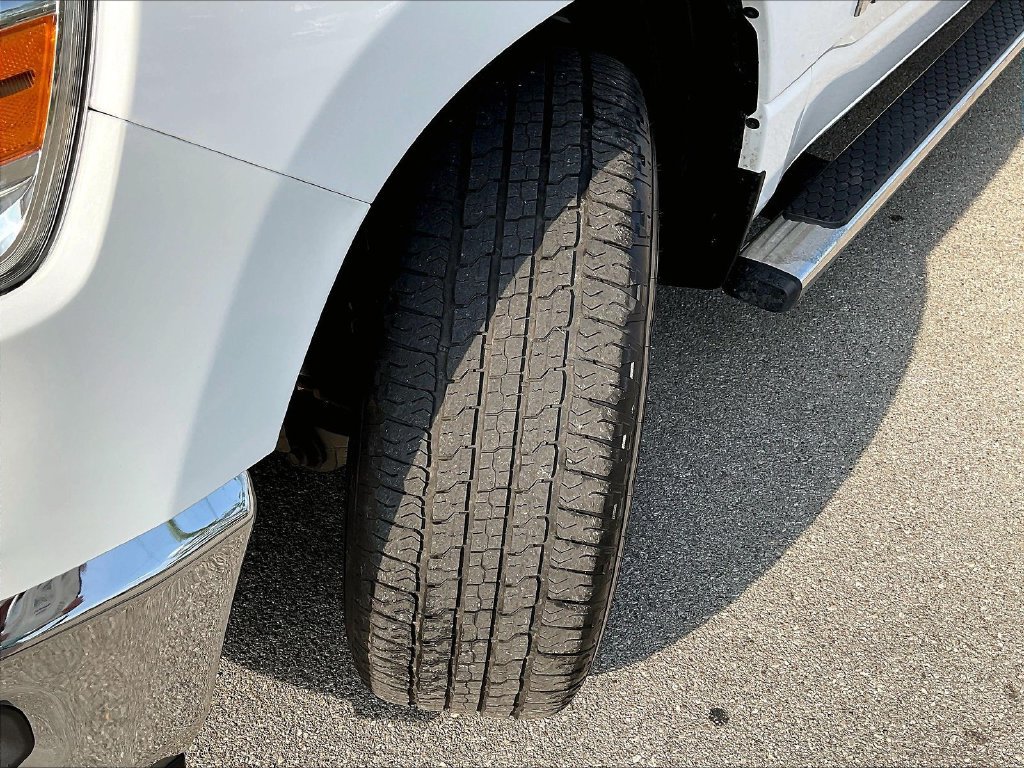 Used 2024 RAM 1500 Big Horn AWD/4WD image 35