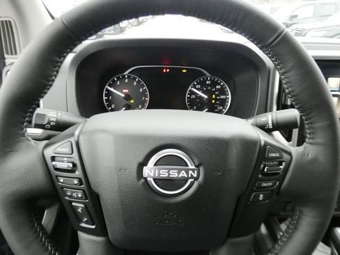 New 2026 Nissan Frontier SV w/ SV Convenience Package image 12