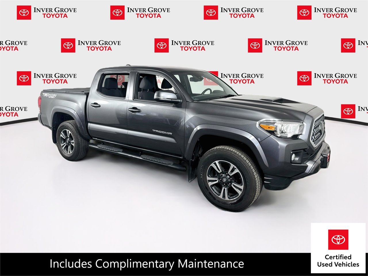 Certified 2019 Toyota Tacoma TRD Sport AWD/4WD image 3