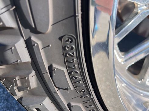 Used 2024 RAM 2500 Limited w/ Safety Group image 9