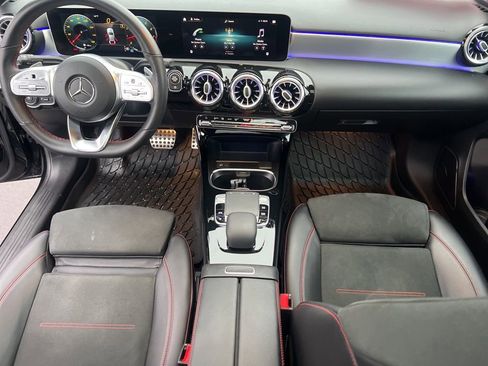 Used 2019 Mercedes-Benz A 220 4MATIC image 18