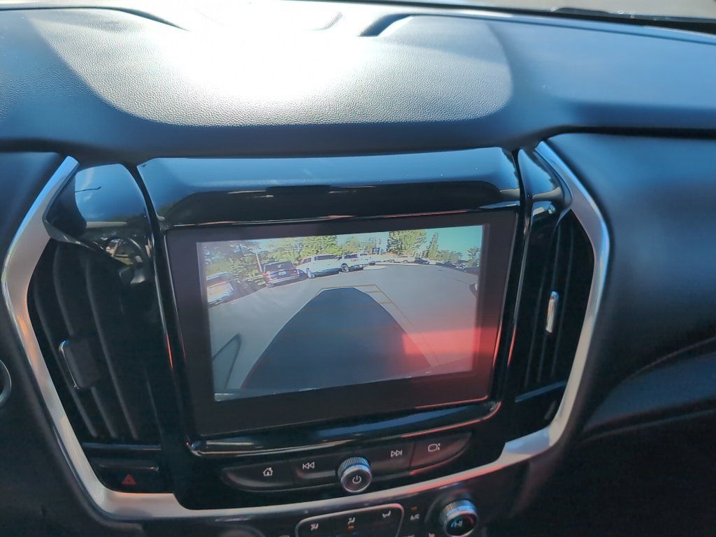 Used 2018 Chevrolet Traverse LT AWD/4WD image 20