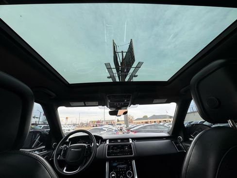 Used 2021 Land Rover Range Rover Sport HST image 43