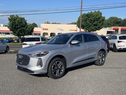 Certified 2025 Audi Q5 Premium w/ Convenience Package