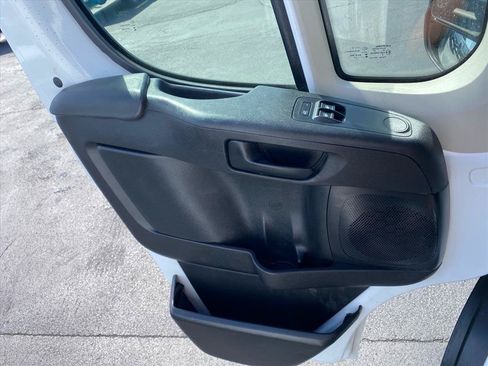 Used 2019 RAM ProMaster 2500 FWD image 17