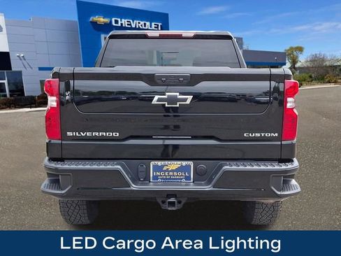 Used 2025 Chevrolet Silverado 1500 Custom Trail Boss AWD/4WD image 26