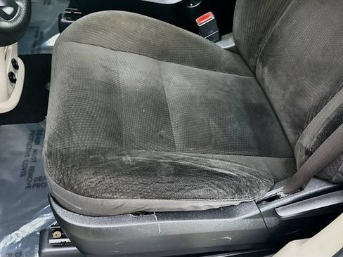 Used 2018 Dodge Grand Caravan SE w/ UConnect Hands-Free Group FWD image 18